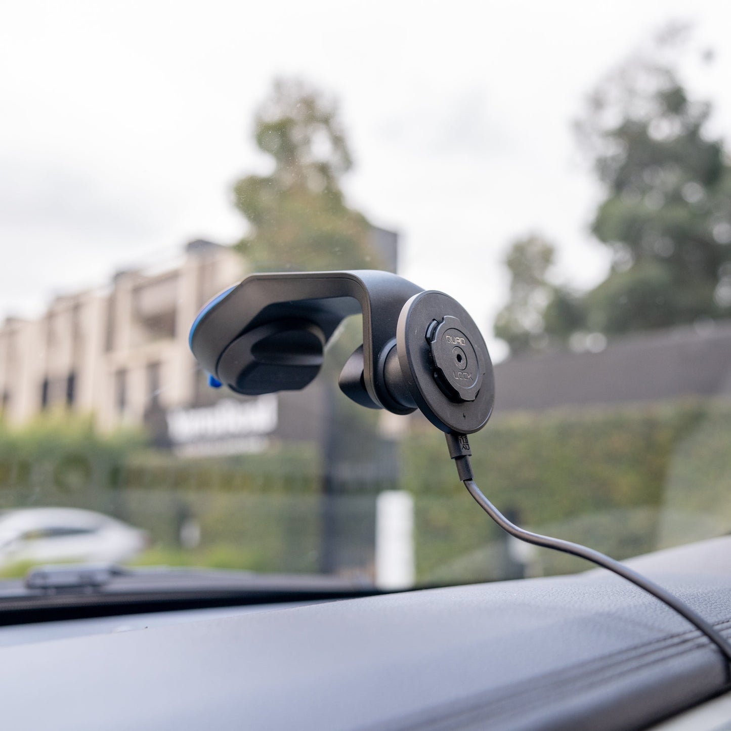 Car - Suction Mount